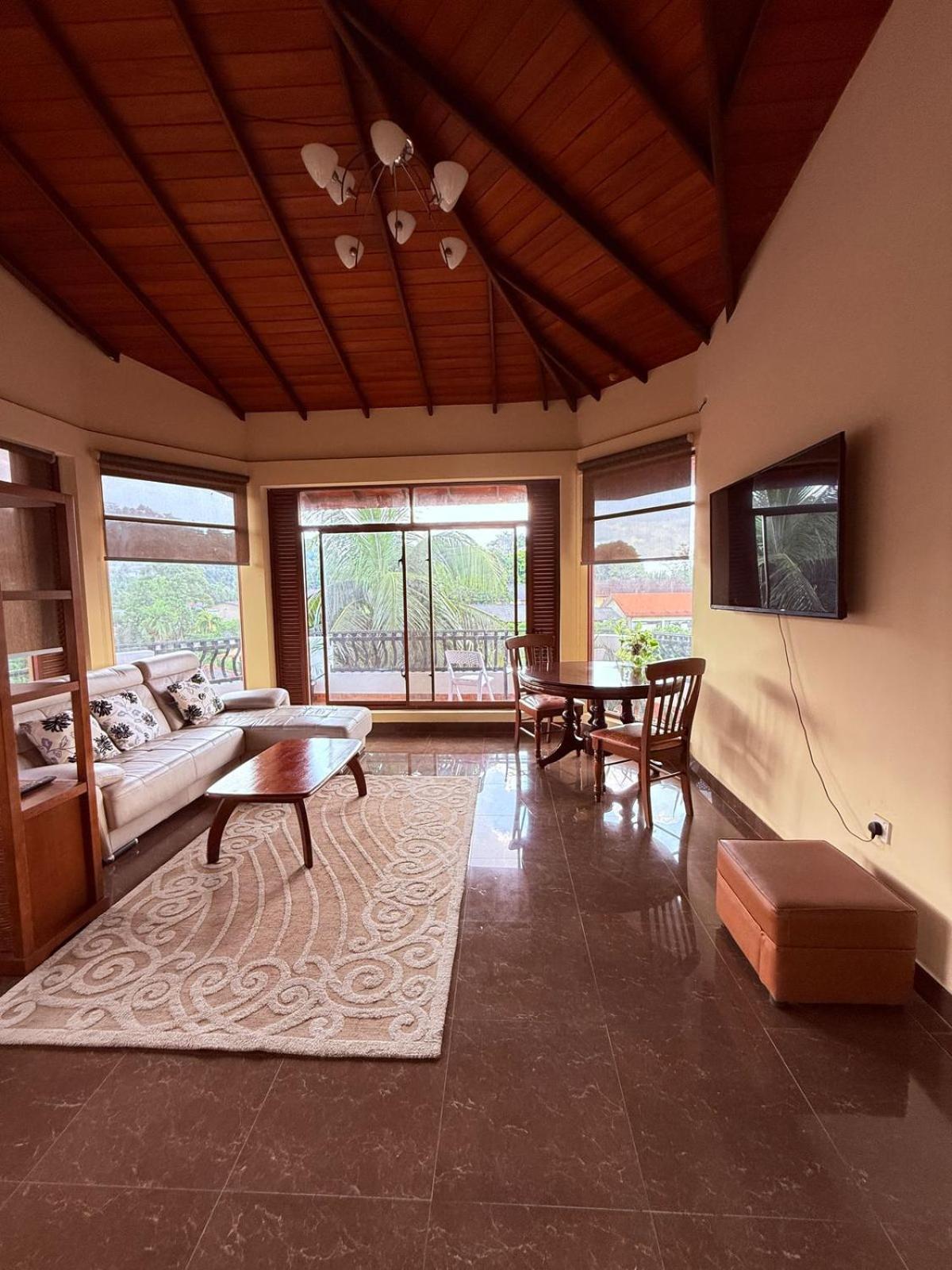 Resident View Homestay Kandy Kültér fotó