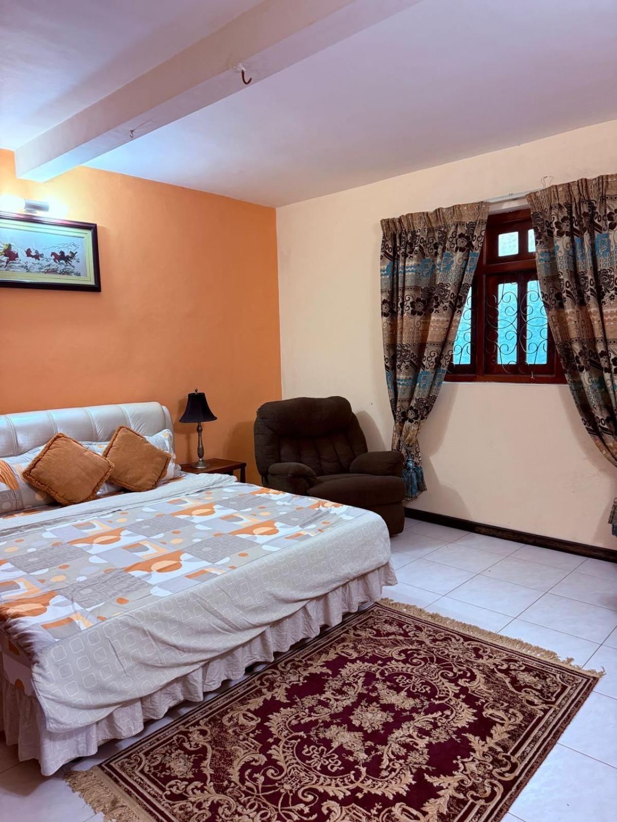Resident View Homestay Kandy Kültér fotó